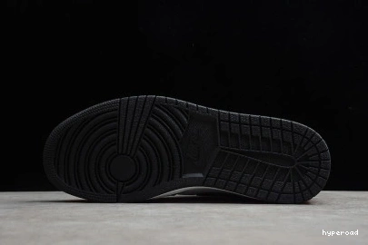 Hyperoad 1 MID ORANGE” JORDAN AIR “TURF 0801